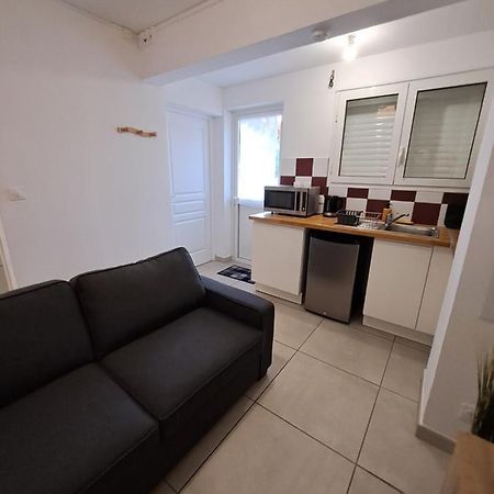 Logement Cosy T2, Centre Ville De Saint-Pierre Ngoại thất bức ảnh