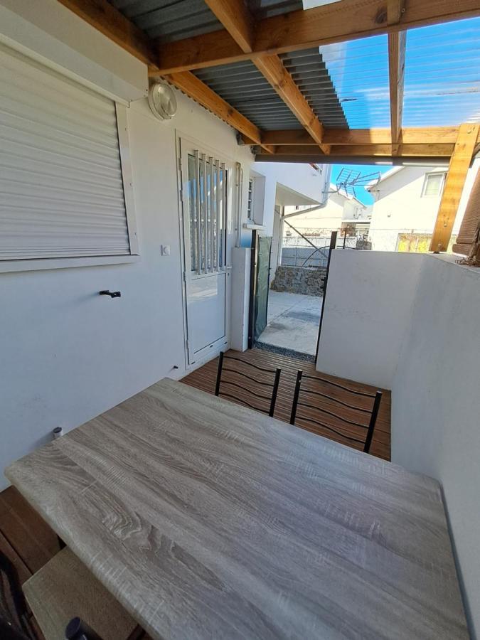Logement Cosy T2, Centre Ville De Saint-Pierre Ngoại thất bức ảnh