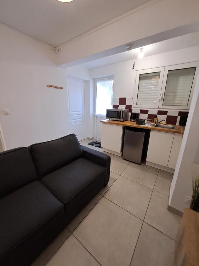 Logement Cosy T2, Centre Ville De Saint-Pierre Ngoại thất bức ảnh